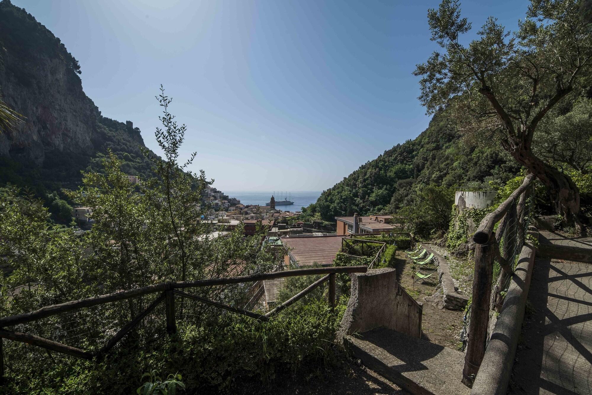 Hotel Villa Annalara Charme And Relax Amalfi Exterior foto